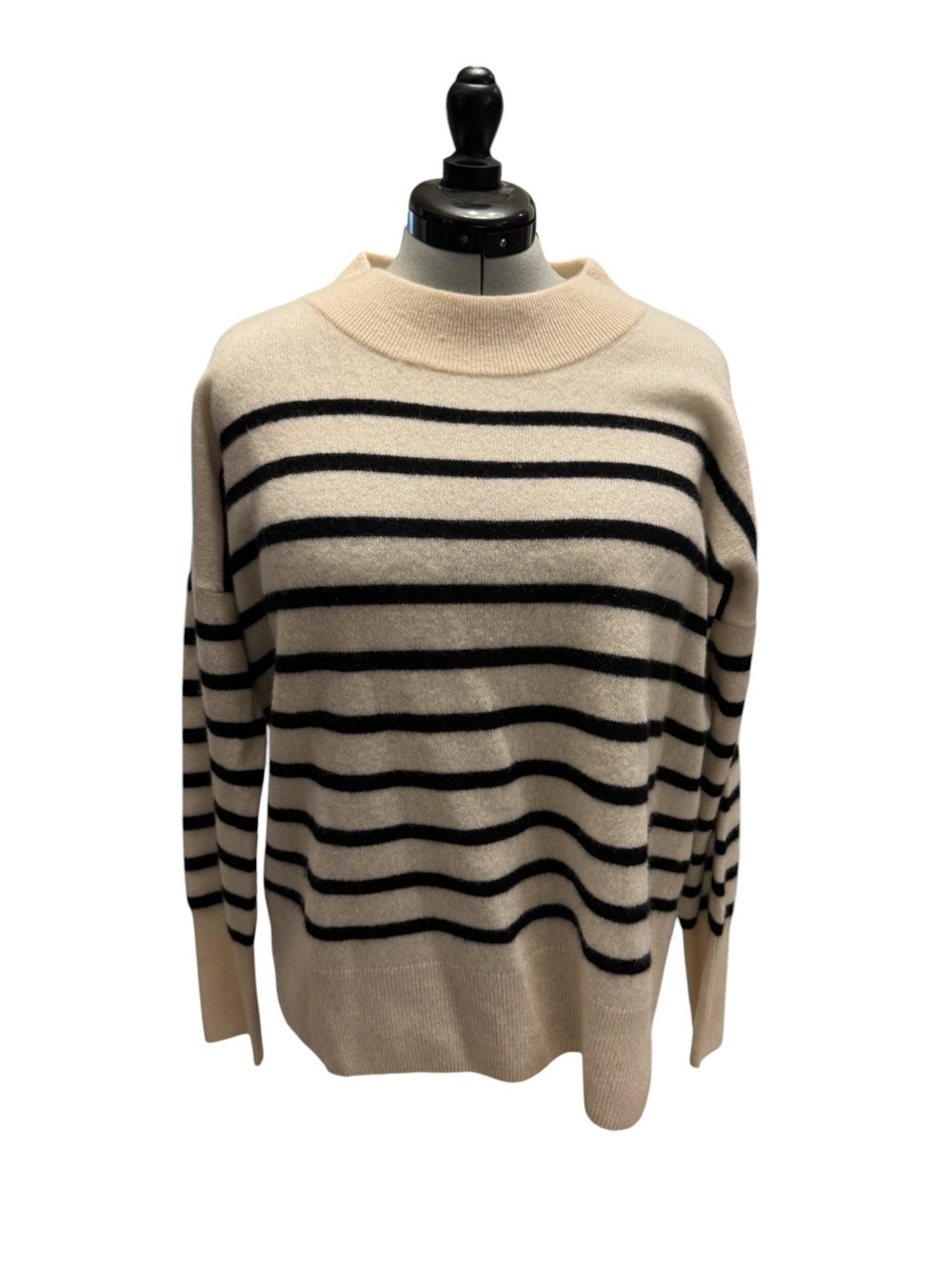 Cashmere Crewneck Sweater in Cream and Black